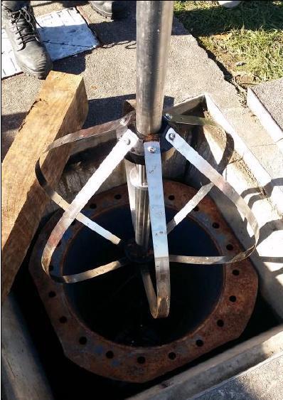 Large centralisers fitted to televiewer probes